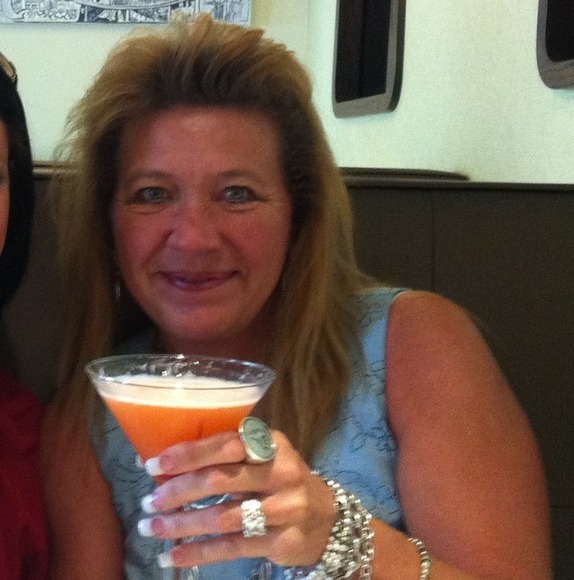 Meet your Posher, Kathy - Picture 1 of 1